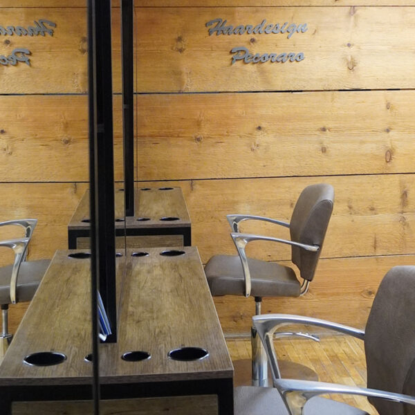 Frisierplätze im Salon Haardesign Pecoraro in Bürs